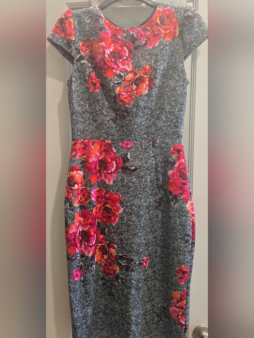 Betsey Johnson Grey Vibrant Pencil-Bodycon Dress Pink& Orange Floral Print, Sz:2